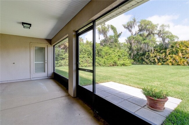Building Photo - 1345 Willow Oak Ct
