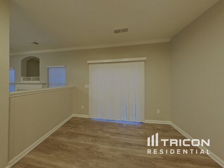 Building Photo - 4105 Lawrence Daniel Dr