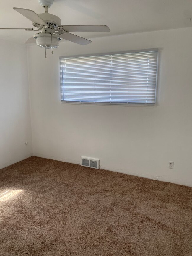 Building Photo - Updated Home for Rent!