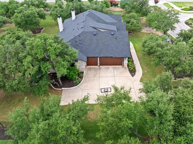 Building Photo - 2716 Vista Heights Dr