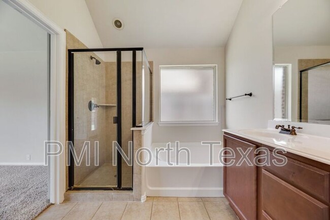 Building Photo - 2604 Choctaw Ct