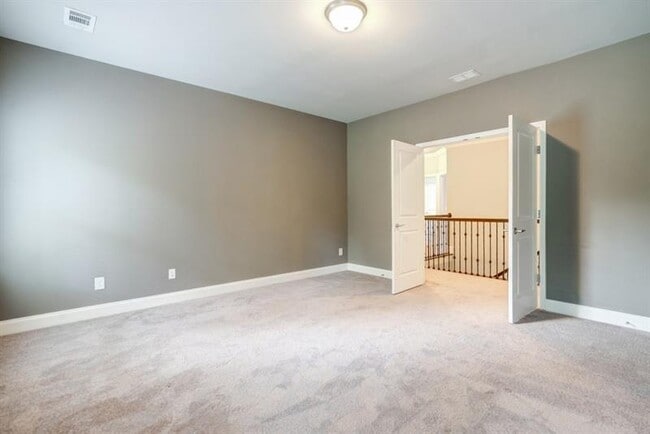 Building Photo - 1317 Winfair Ln NE