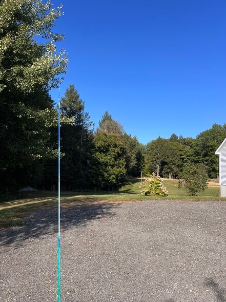 Building Photo - 555 Fort Hill Rd