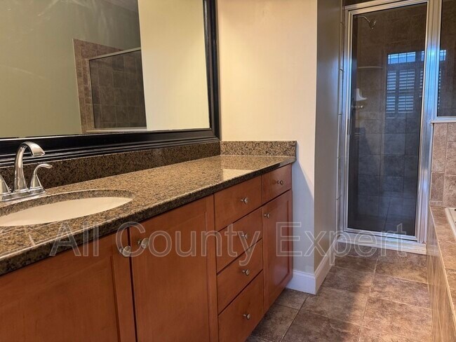 Building Photo - 1258 DeKalb Ave NE