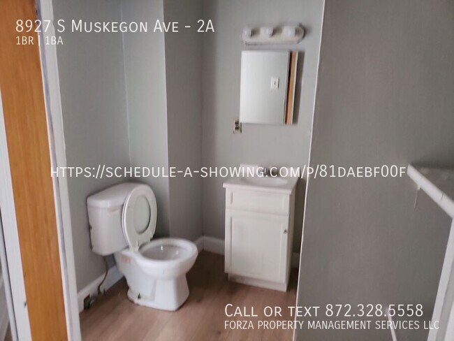 Building Photo - 8927 S Muskegon Ave