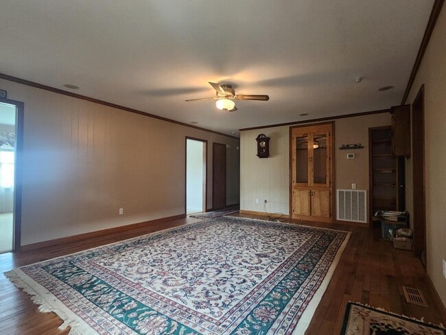 Building Photo - 30317 Marva Rd