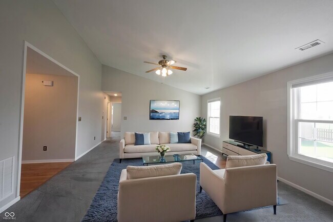 Building Photo - 7657 Scatter Woods Ln