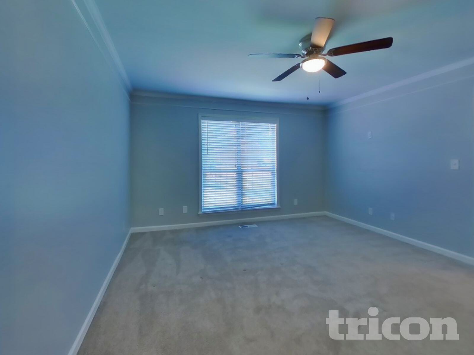 Building Photo - 2863 Iroquois Dr