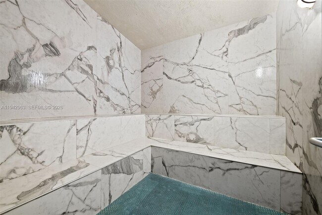 Building Photo - 90 SW 3rd St