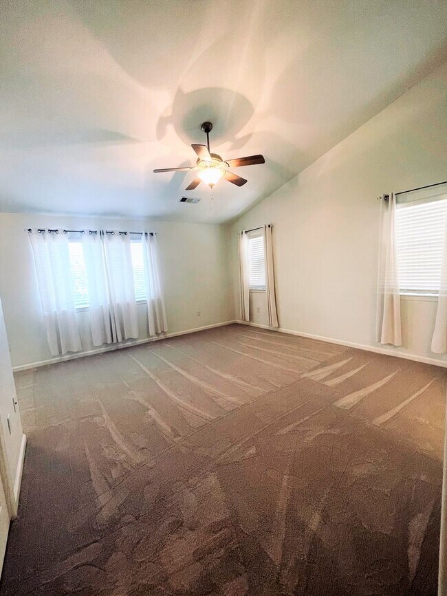 Building Photo - Live in Desirable Shasta Hills Estates!! 55+ Community