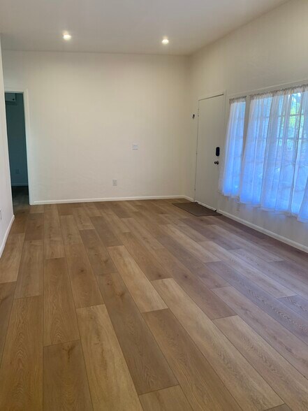 view of living space from kitchen - 167 Norfolk Dr