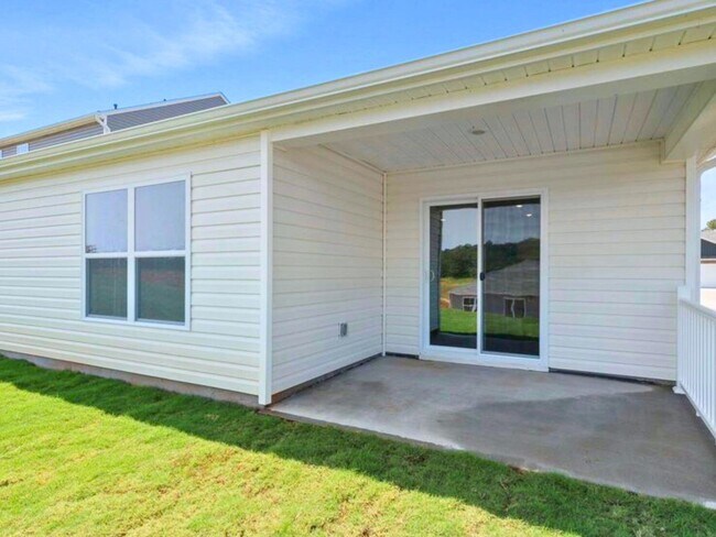 Building Photo - 605 Palmerston Dr