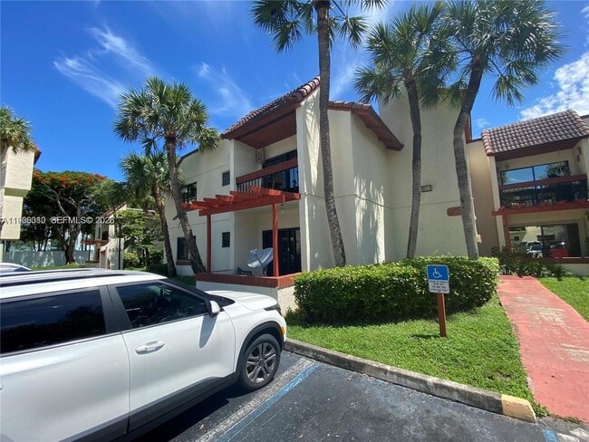 Building Photo - 8530 SW 149th Ave