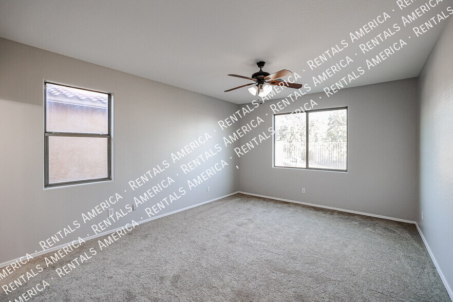Building Photo - 7012 W Alta Vista Rd