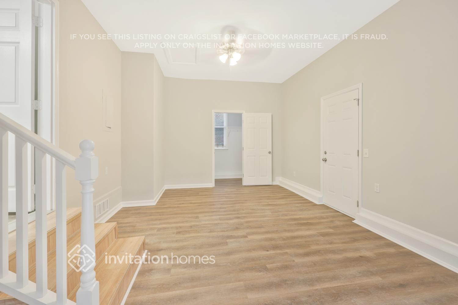 Building Photo - 1128 Sioux Terrace