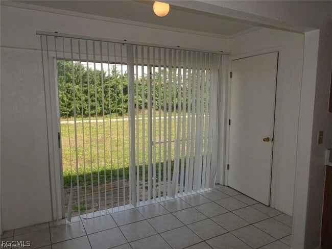 Building Photo - 221 Cape Coral Pkwy W