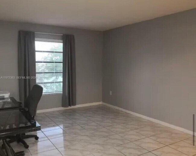 Building Photo - 1300 SW 122nd Ave