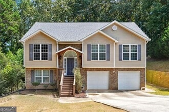 Building Photo - 3941 Pine Gorge Ct NE