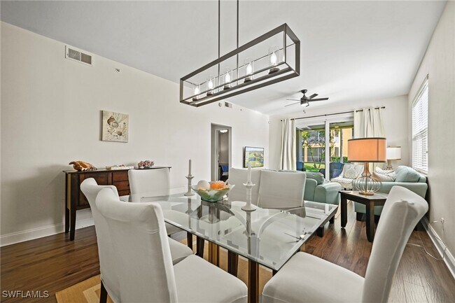 Building Photo - 9200 Highland Woods Blvd