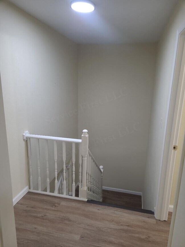 Building Photo - 501 W Fannetta St