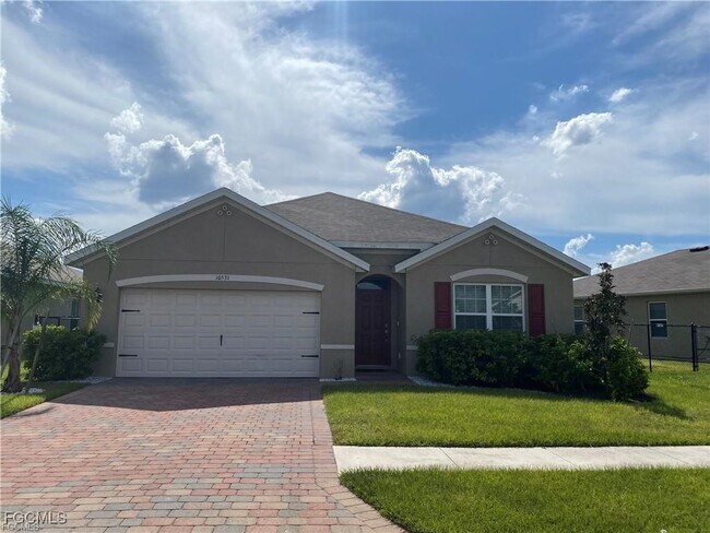 Primary Photo - 10531 Canal Brook Ln