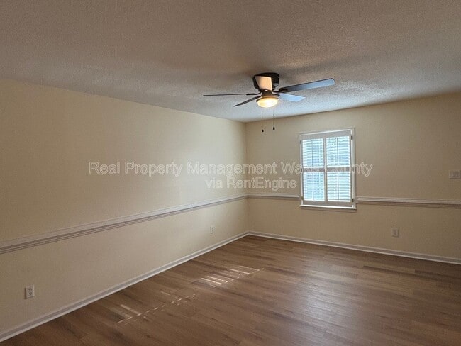 Building Photo - 1148 Nottingham Cir