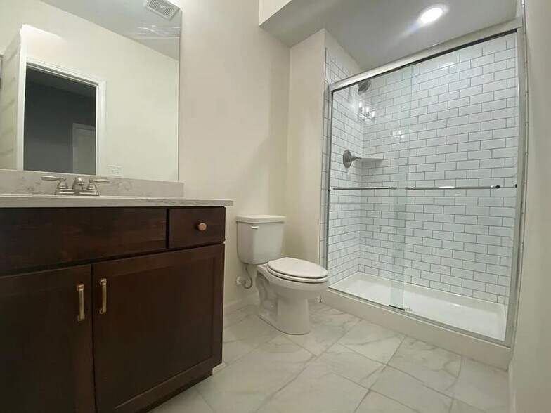 Building Photo - 6713 Prairie Ln