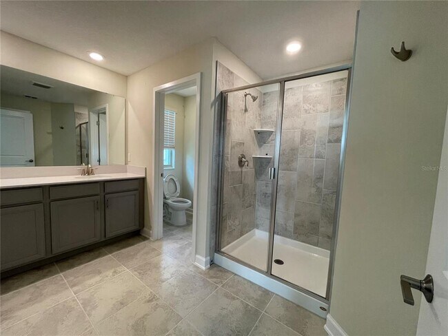 Building Photo - 213 Gentle Breeze Ln