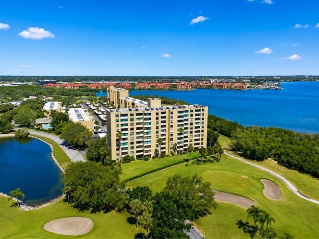Building Photo - 2616 Cove Cay Dr