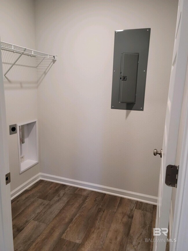 Building Photo - 10703 Northern Dancer Ct