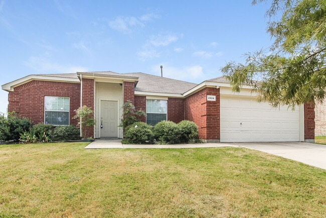 Building Photo - 2024 Northridge Dr