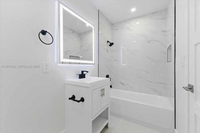 Building Photo - 7860 SW 158th Terrace