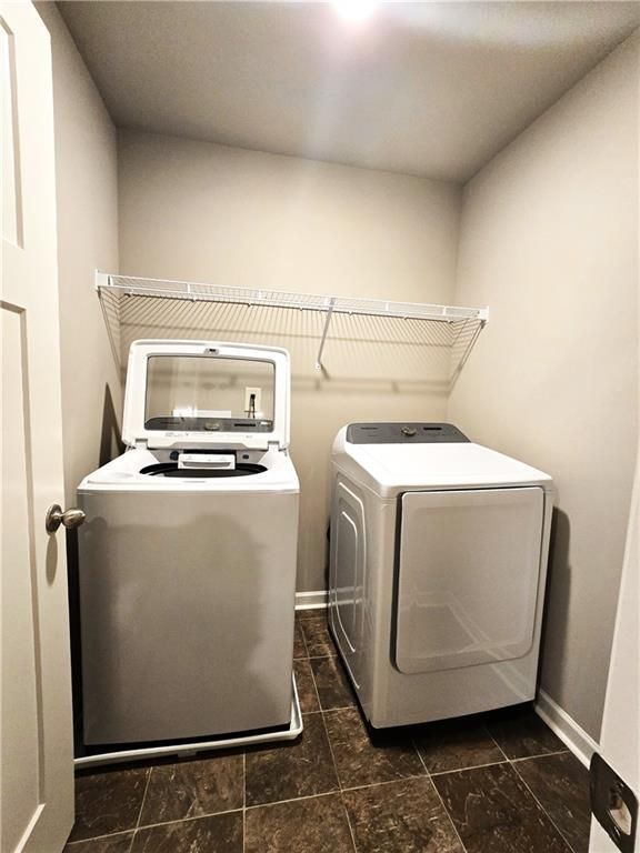 Building Photo - 1866 Castleberry Ln