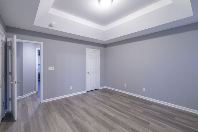 Building Photo - NEWLY RENOVATED !!!! Charming 4-Bedroom Home with Spacious Backyard!