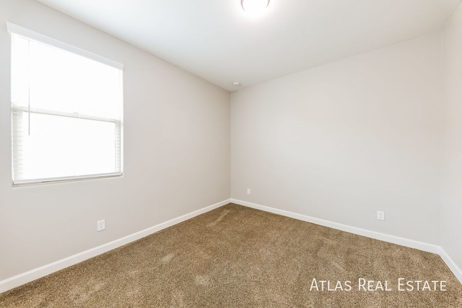 Building Photo - 20234 W Harrison St