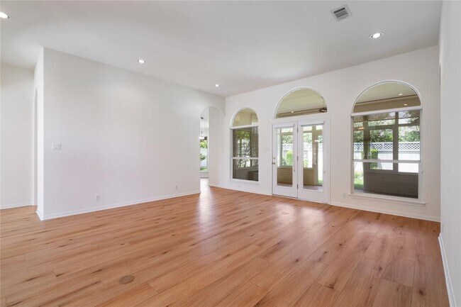 Building Photo - 3628 Aspen Creek Pkwy