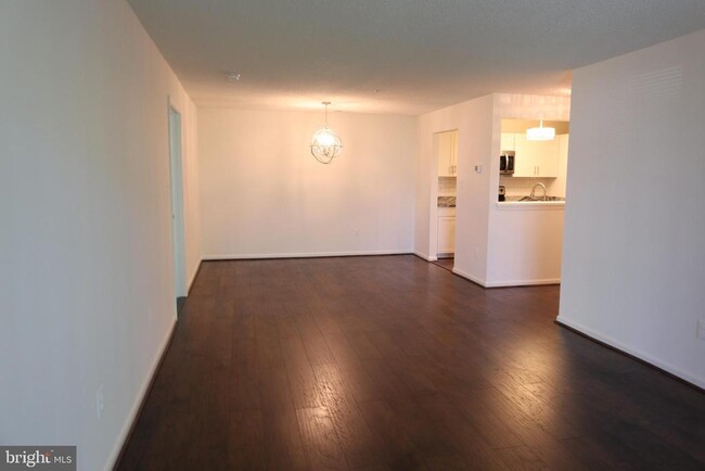 Building Photo - 12907 Churchill Ridge Cir