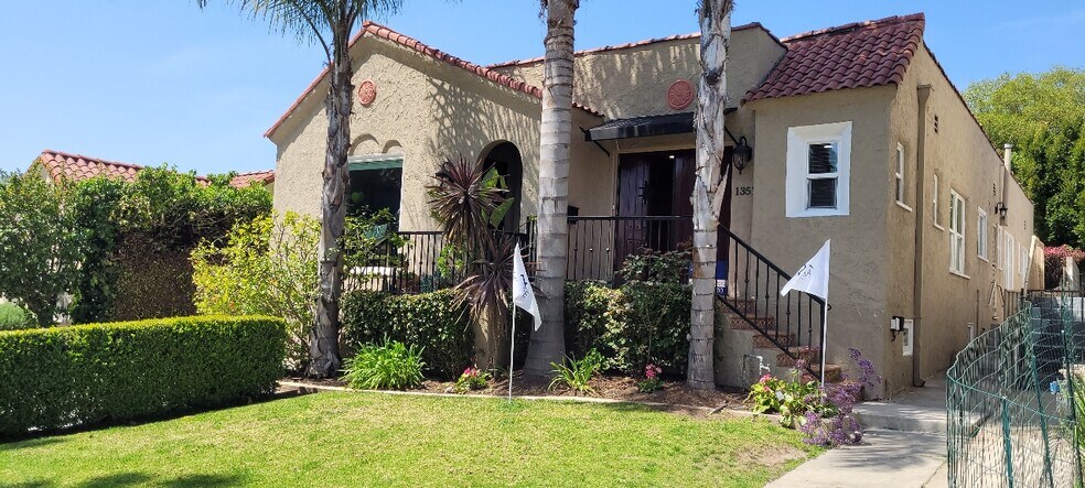 front view - 1357 S Orange Dr