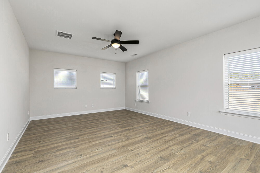 Building Photo - 676 Cantrell Dr