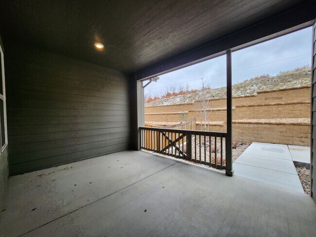 Building Photo - 4070 Hidden Gulch Rd