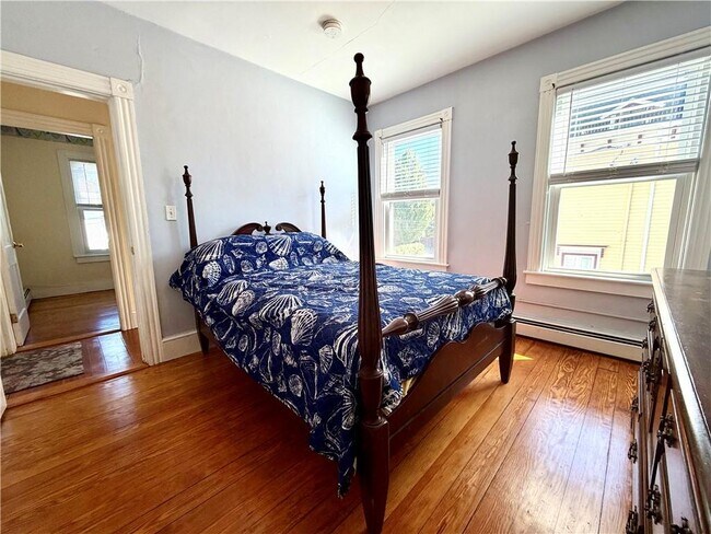 Building Photo - 63 E Bowery St