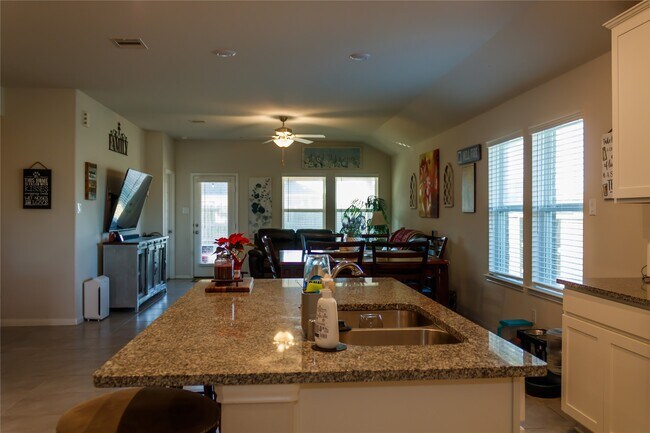 Building Photo - 10201 Waterwall Ln