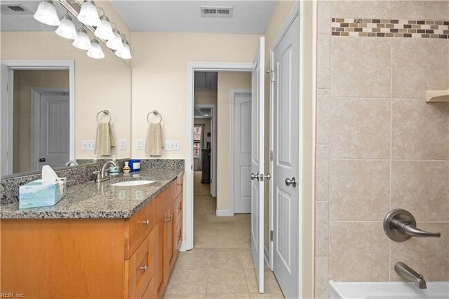 Building Photo - 3424 E Bonner Dr