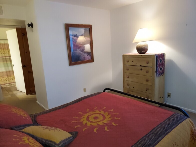 Bedroom - 941 Calle Mejia