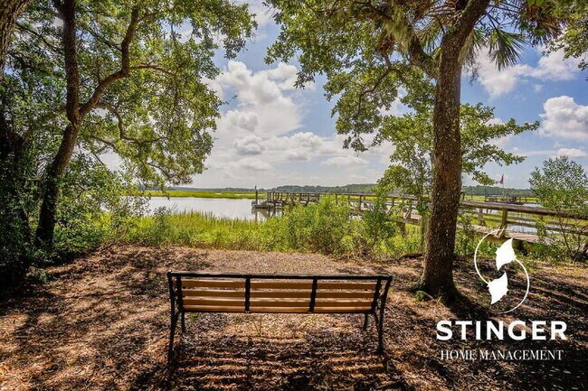 Building Photo - 144 Locust Fence Rd