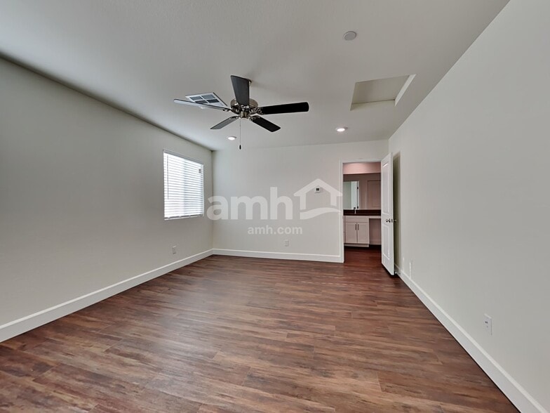 Building Photo - 291 Austin Bellerose Pl