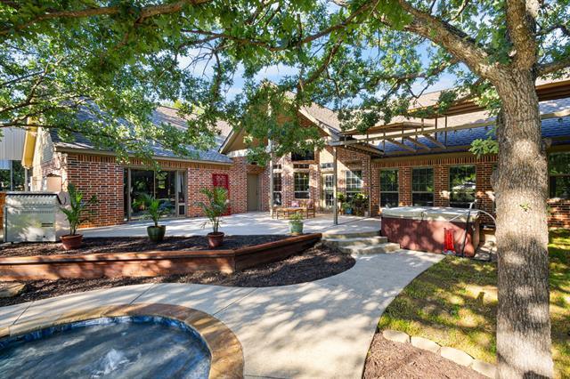 Building Photo - 19 Shady Creek Ln