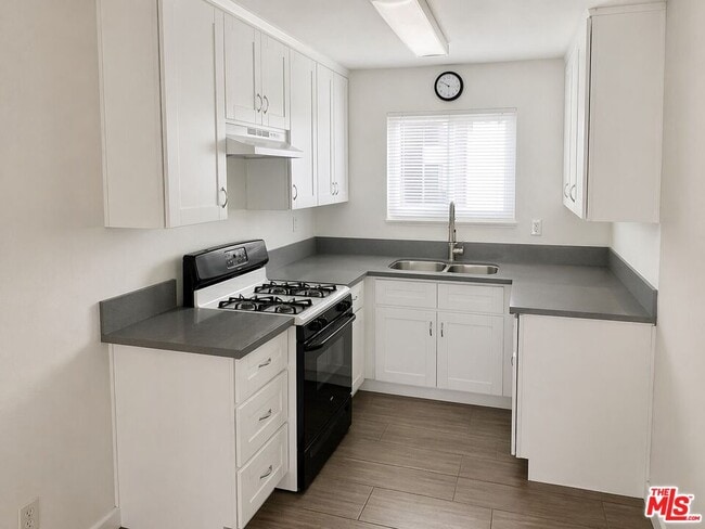 Building Photo - 5534 Bonner Ave