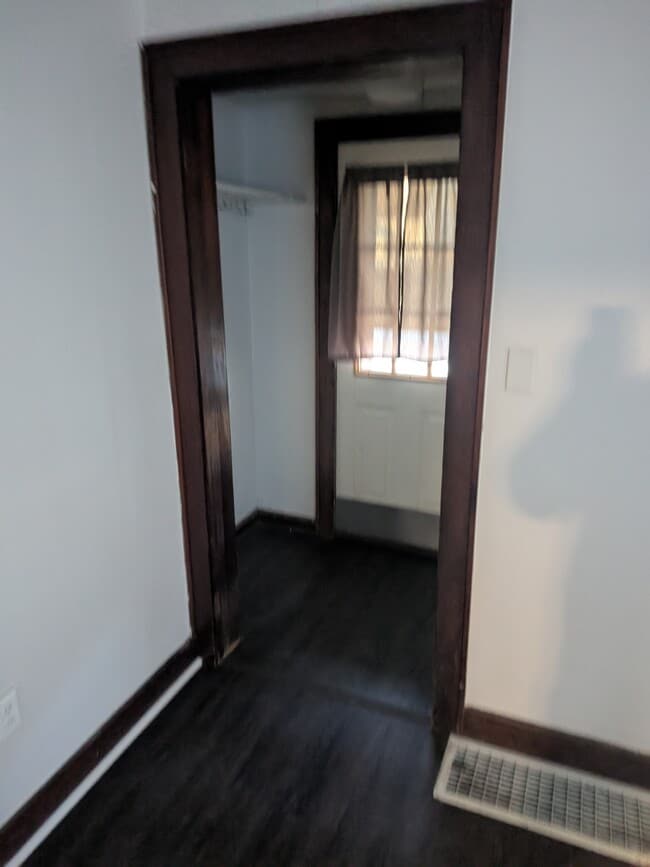 Building Photo - 1820 Harold St