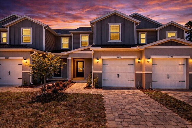 Building Photo - 2833 Moonshadow Ct